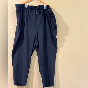 Old Navy Active Powersoft Coze Edition high rise slim taper go-dry 4X